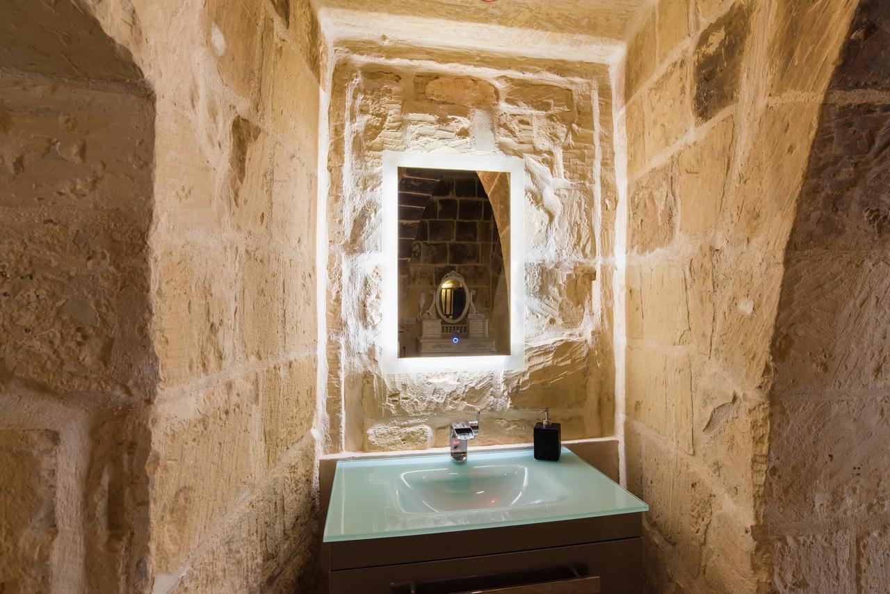 1 Bedroom Heritage Apartment Valletta Bagian luar foto