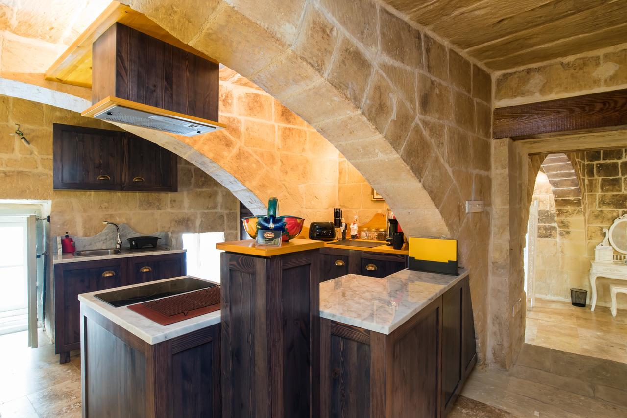 1 Bedroom Heritage Apartment Valletta Bagian luar foto