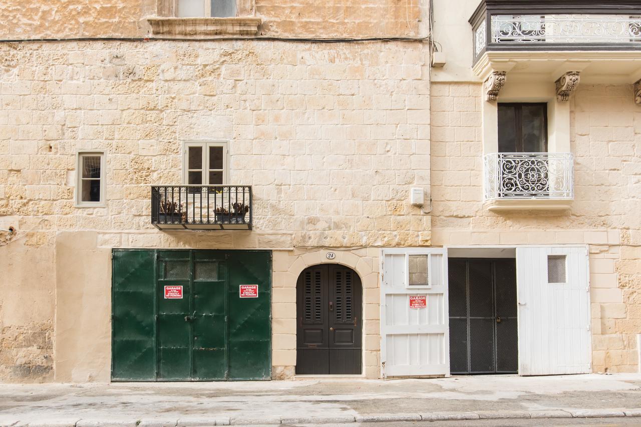 1 Bedroom Heritage Apartment Valletta Bagian luar foto