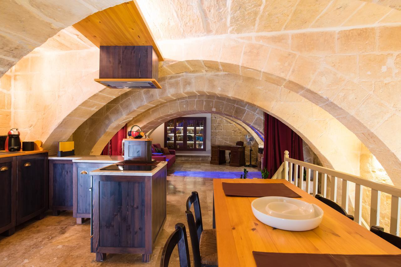 1 Bedroom Heritage Apartment Valletta Bagian luar foto