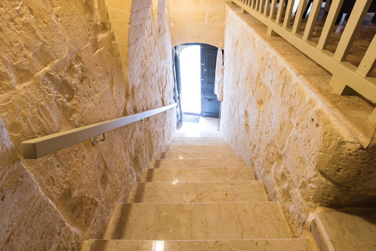 1 Bedroom Heritage Apartment Valletta Bagian luar foto